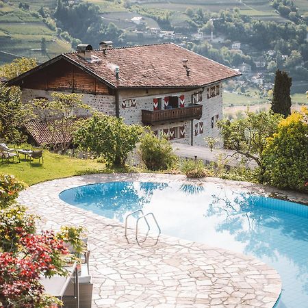 Hotel Brunnhofer Tirolo Exterior photo